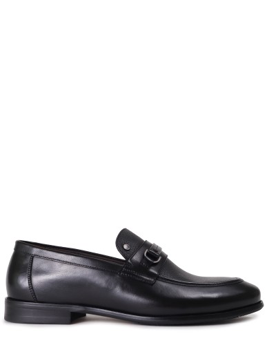 Чорні  шкіряні демісезонні лофери