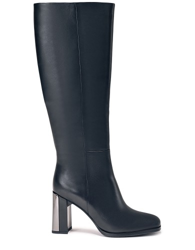 Черные кожаные демисезонные сапоги