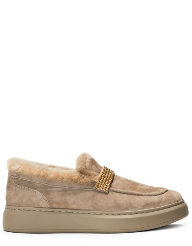 Бежеві  хутром лофери жіночі з