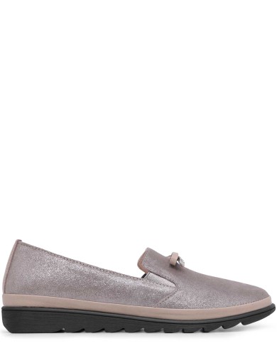 Бежевые кожаные демисезонные  слипоны