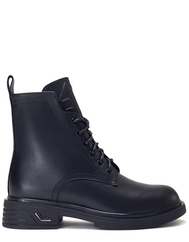 Чорні  шкіряні демісезонні  черевики 