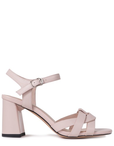 Пудровые кожаные летние босоножки