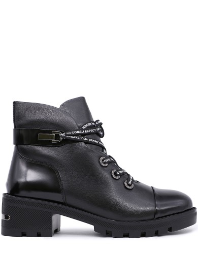 Черные кожаные демисезонные ботинки