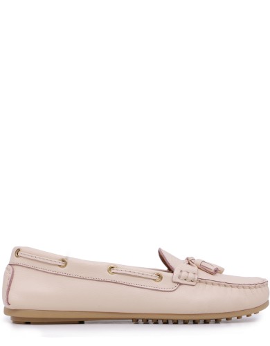 Пудровые кожаные демисезонные  мокасины