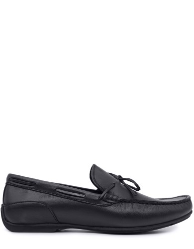 Черные кожаные демисезонные мокасины