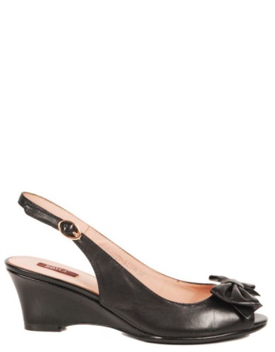 Черные кожаные летние босоножки 