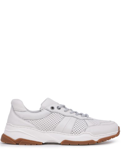 Білі шкіряні літні кросівки