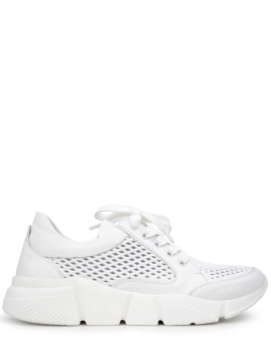 Білі шкіряні літні кросівки