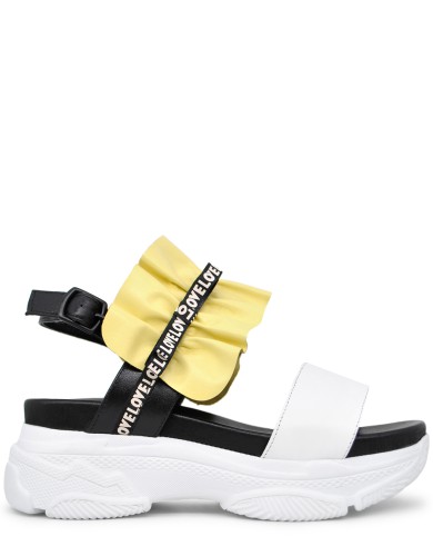 Разноцветные кожаные босоножки