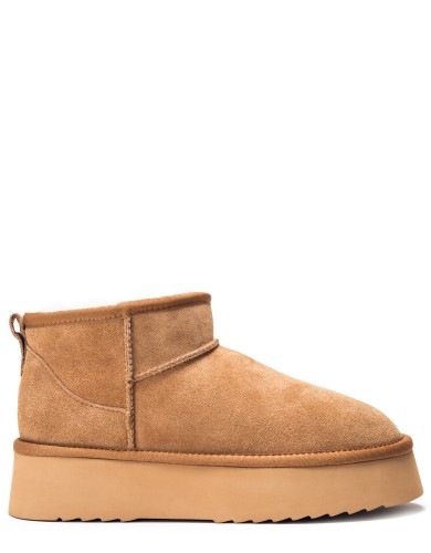 Коричневі  замшеві  зимові уггі 