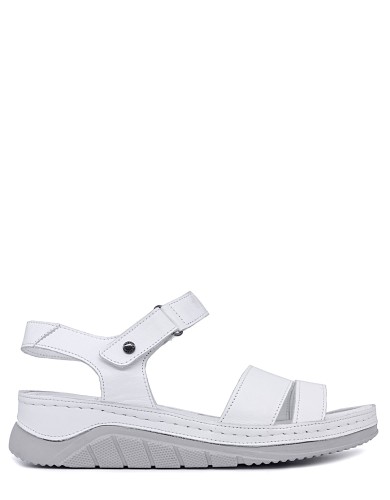 Белые кожаные сандалии