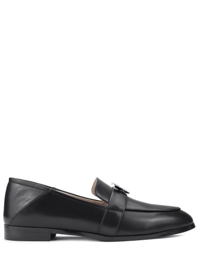 Черные кожаные демисезонные  лоферы