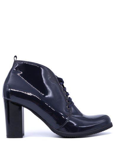 Синие лаковые демисезонные ботинки 