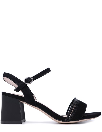 Черные  босоножки