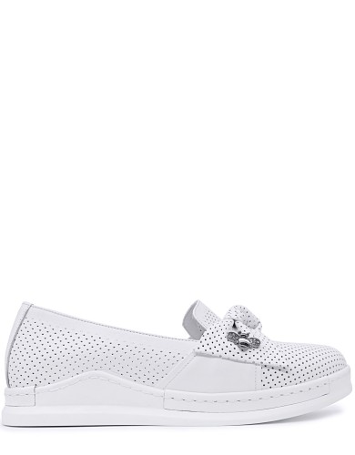 Белые кожаные летние слипоны