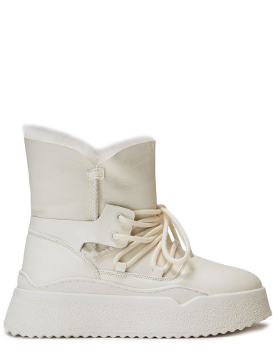 Білі шкіряні зимові уггі 