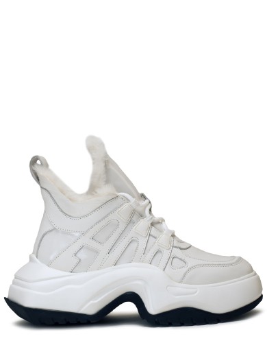 Білі  платформі черевики на