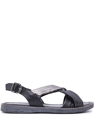 Черные кожаные сандалии