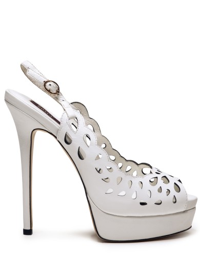 Белые кожаные летние босоножки 