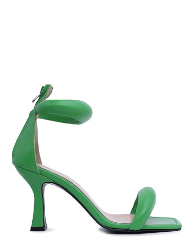 Зеленые кожаные летние босоножки