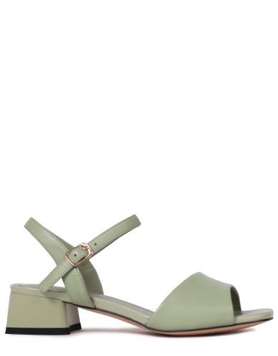 Зеленые кожаные летние босоножки