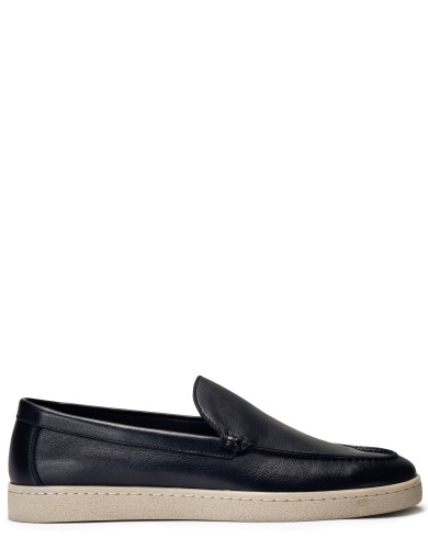 Чорні  шкіряні демісезонні лофери